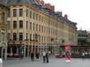  bel alignement de façades, rue du théâtre